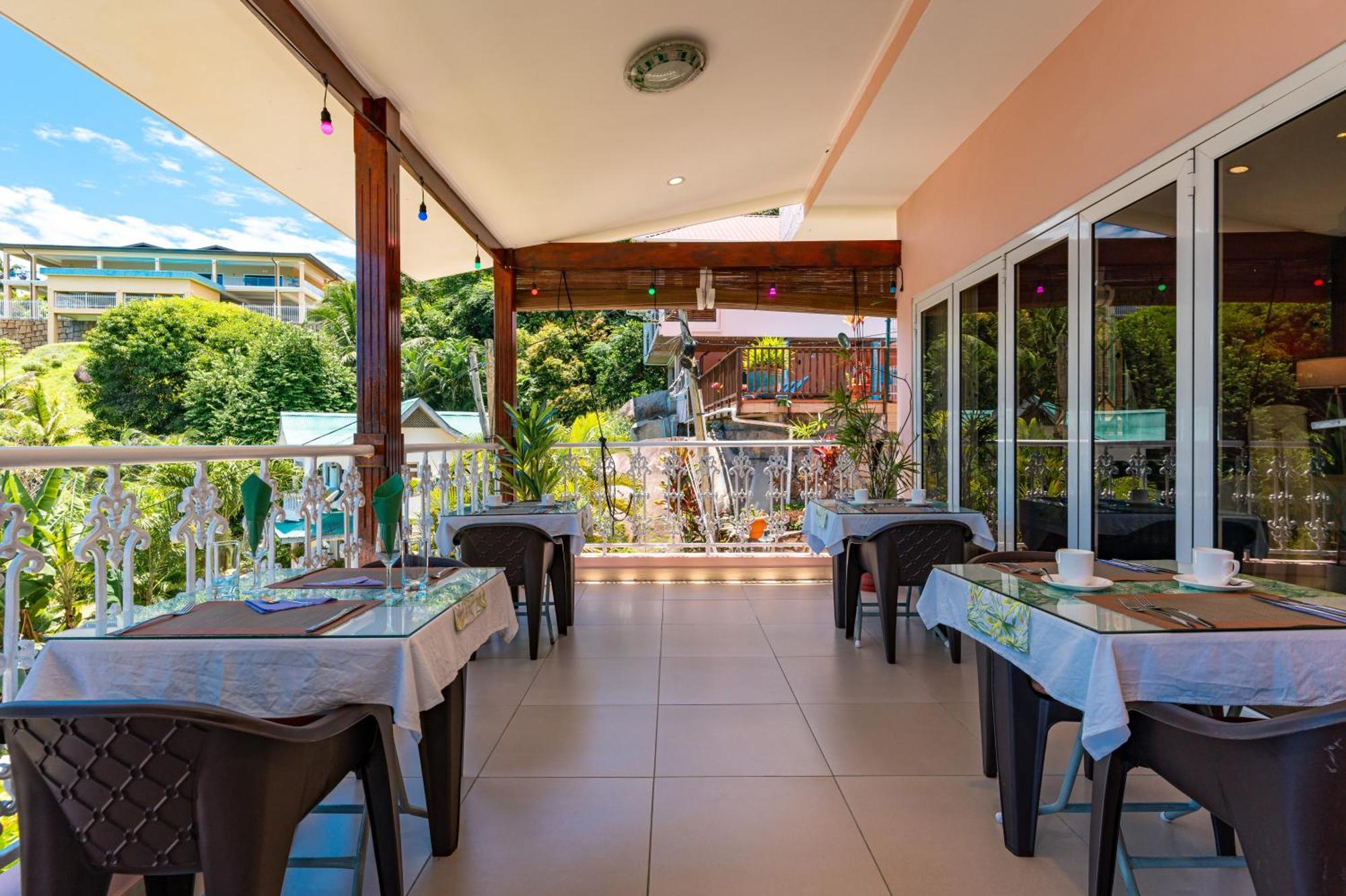 Glacis Heights Villa Εξωτερικό φωτογραφία