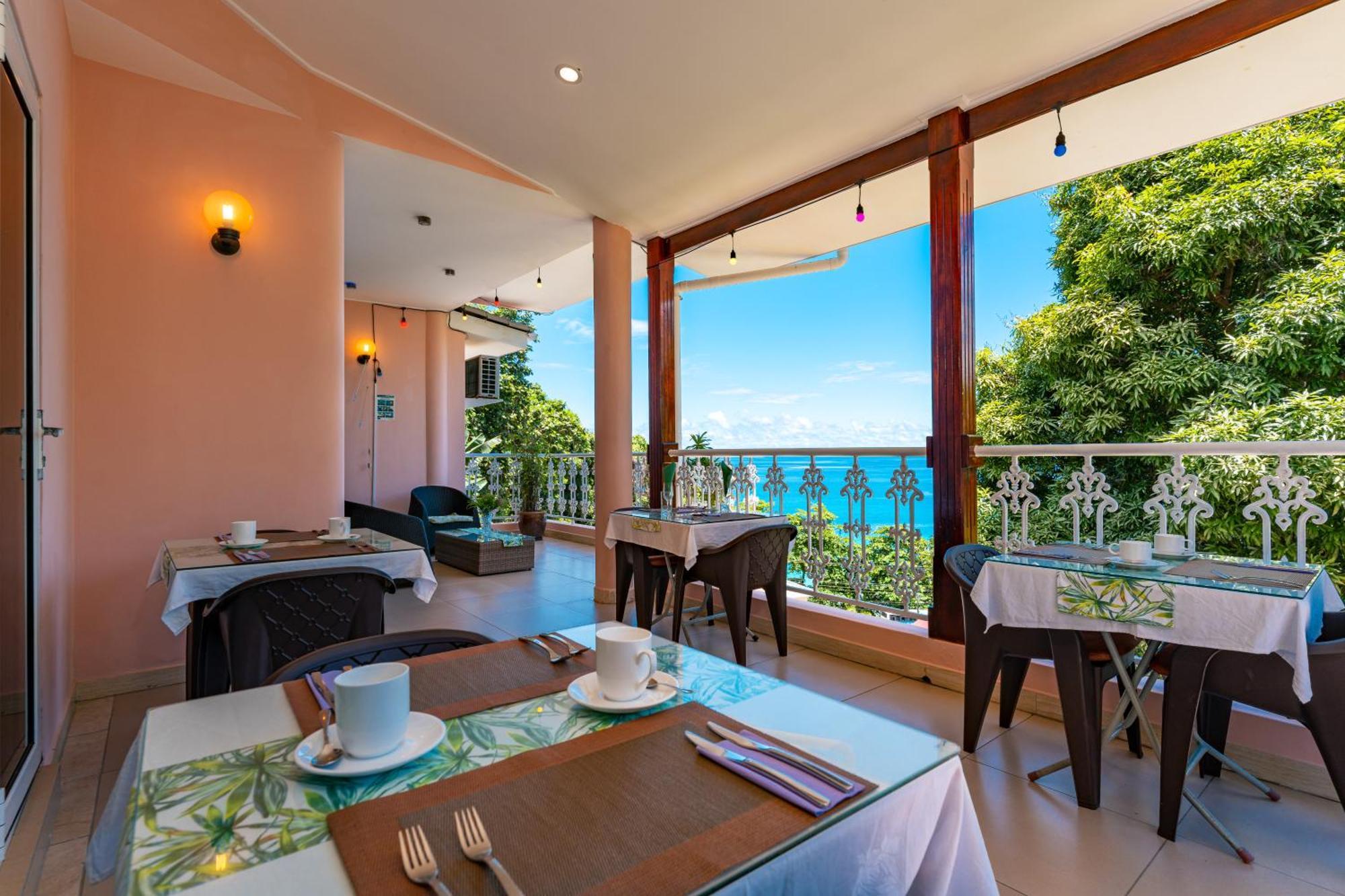 Glacis Heights Villa Εξωτερικό φωτογραφία